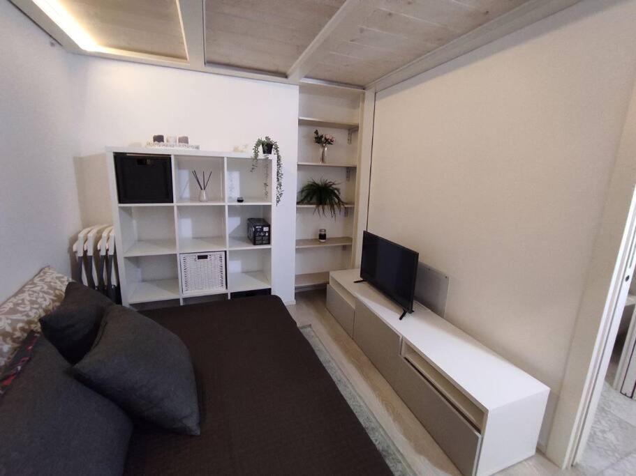 Duomo Porta Venezia Mini Loft Con Wifi E Netflix Apartment มิลาน ภายนอก รูปภาพ