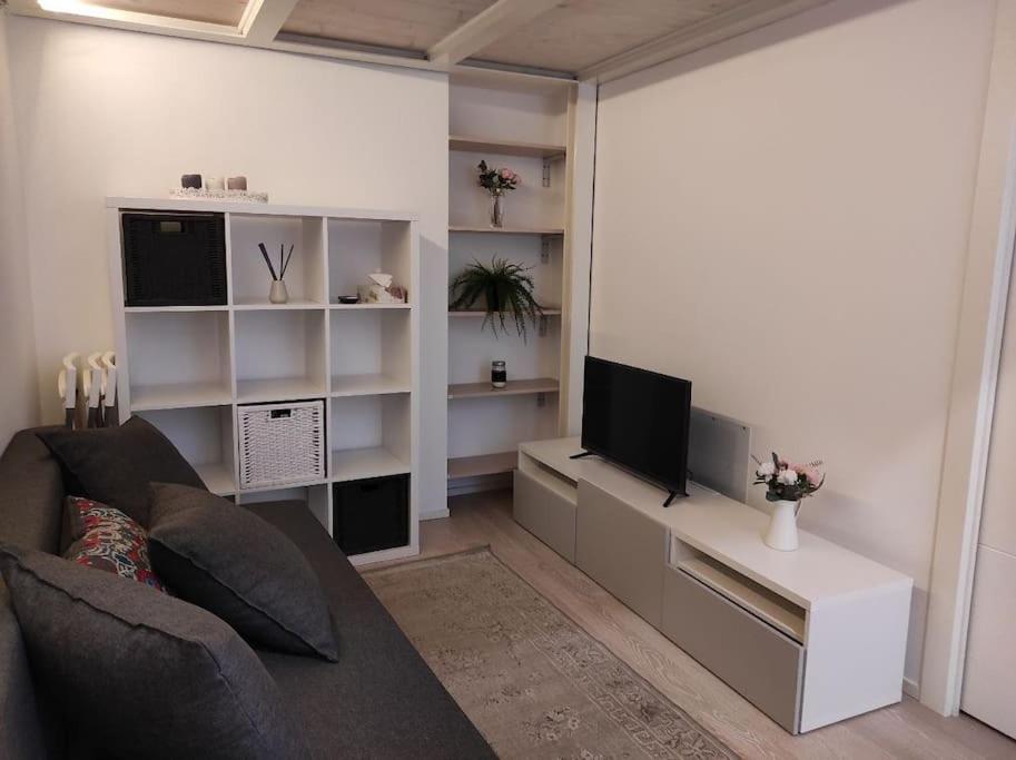 Duomo Porta Venezia Mini Loft Con Wifi E Netflix Apartment มิลาน ภายนอก รูปภาพ